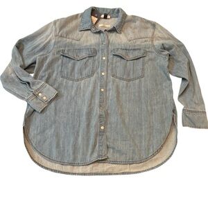 Universal Thread Denim  Button Down Shirt With Embroidered Star Pattern